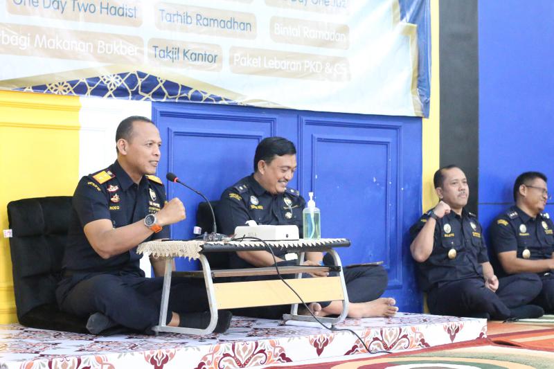 Briefing Penguatan Integritas oleh Kepala Kanwil Bea Cukai Sulawesi Bagian Selatan